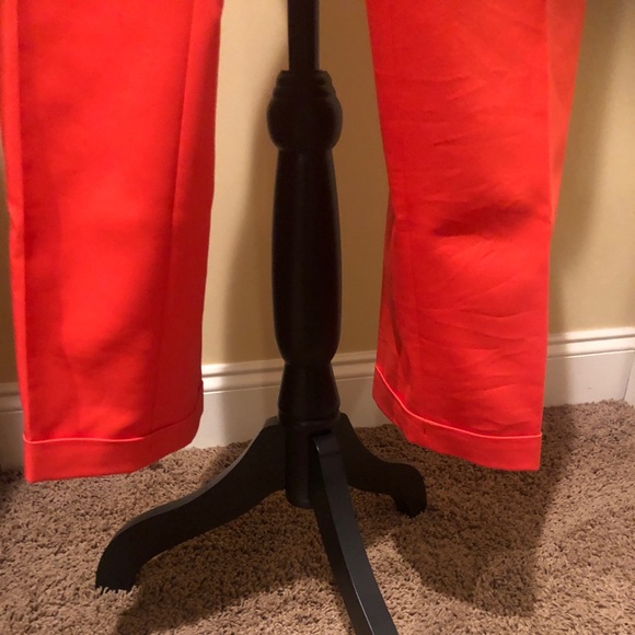 NWT Chaus New York Size 8 pants in neon coral. - Picture 3 of 6